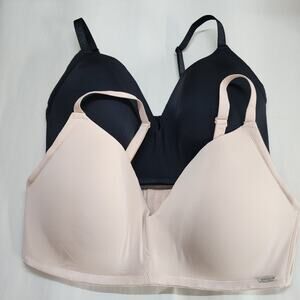Lot of 2 Nautica Wire Free Bras 42D Black Cream Adjustable Straps 3 Snap Back